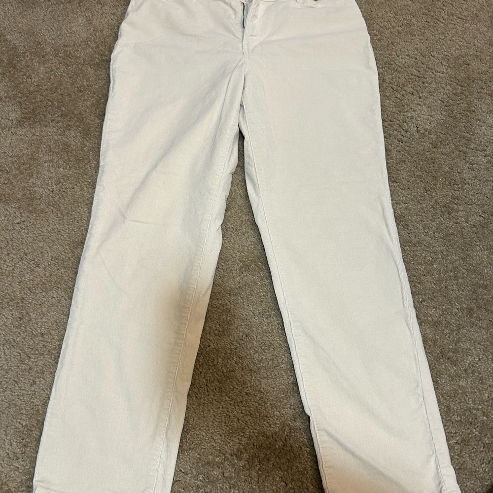 Croft and Barrow Women’s cream Pants